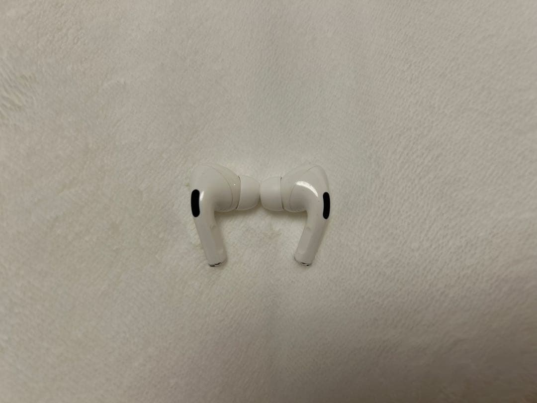 AirPods Pro（第１世代） ワイヤレスイヤホン 本体　Lightning
