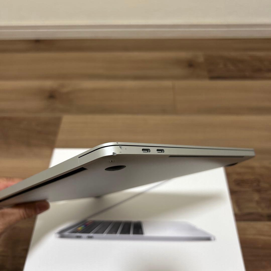 【US】MacBook Pro 2020 13インチ i7/16GB/2TB