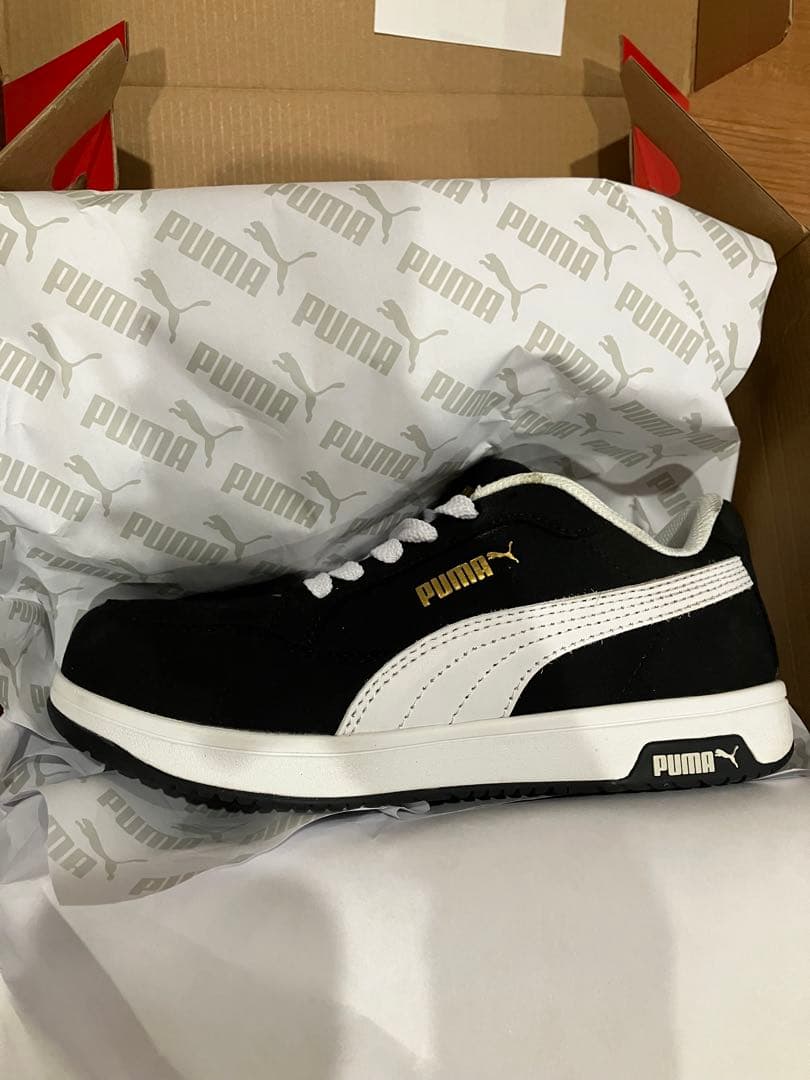 PUMA 安全靴　ブラック/ホワイト