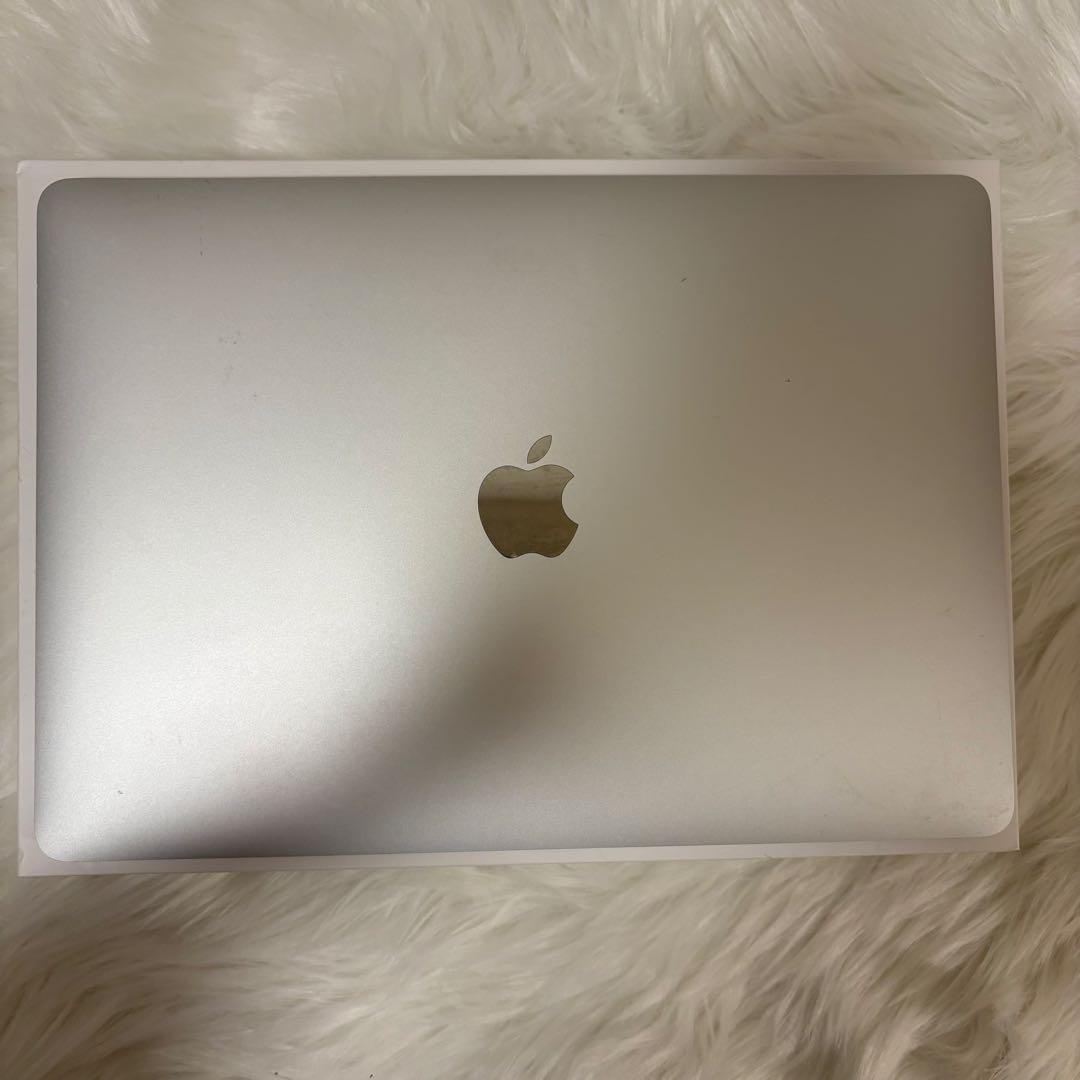 MacBookAir 13inch 8GB / 256GB M1値下げ交渉可