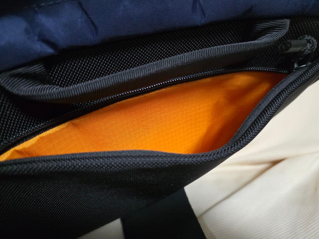 Tomtoc Wander-T26 X-Pac 5.5L ボディバッグ ブルー