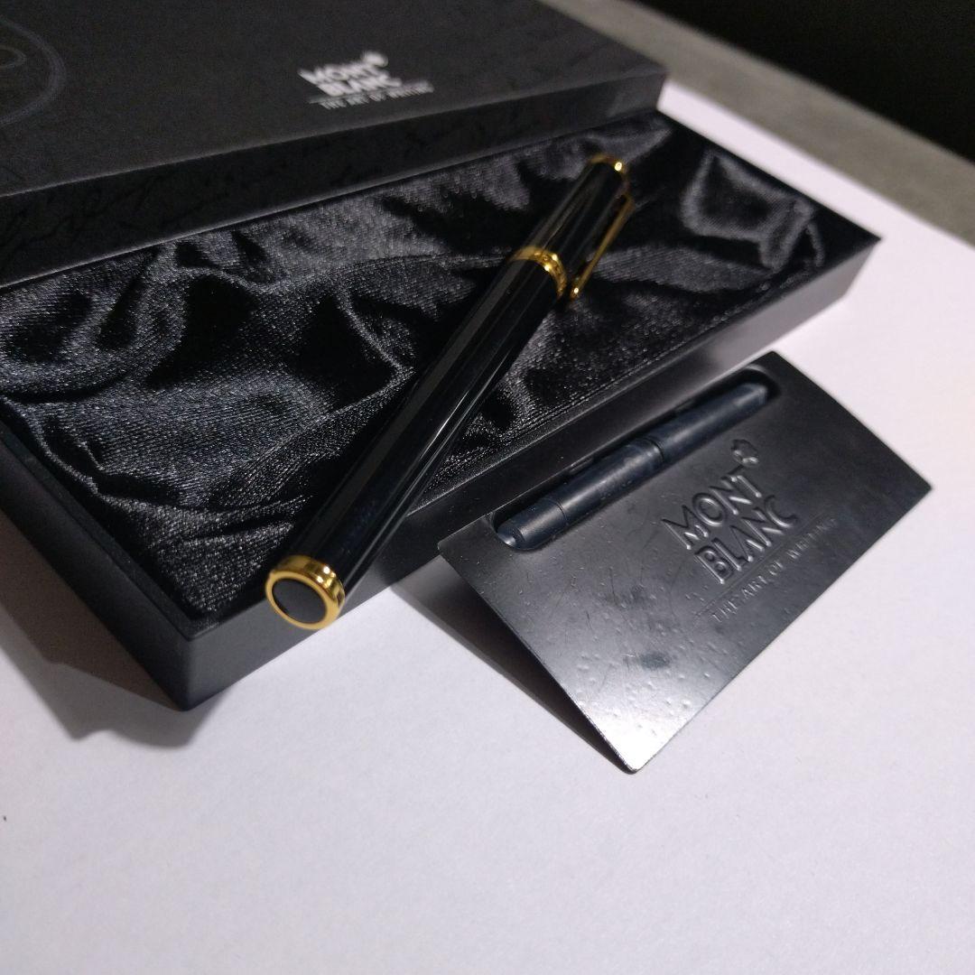 MontBlanc 黒 万年筆 14金ペン先 専用ケース付き　未使用品