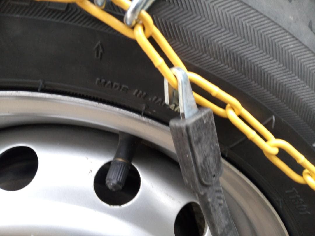 FIELDOOR タイヤチェーン スノーチェーン 乗用車 軽自動車 簡単 ジャA