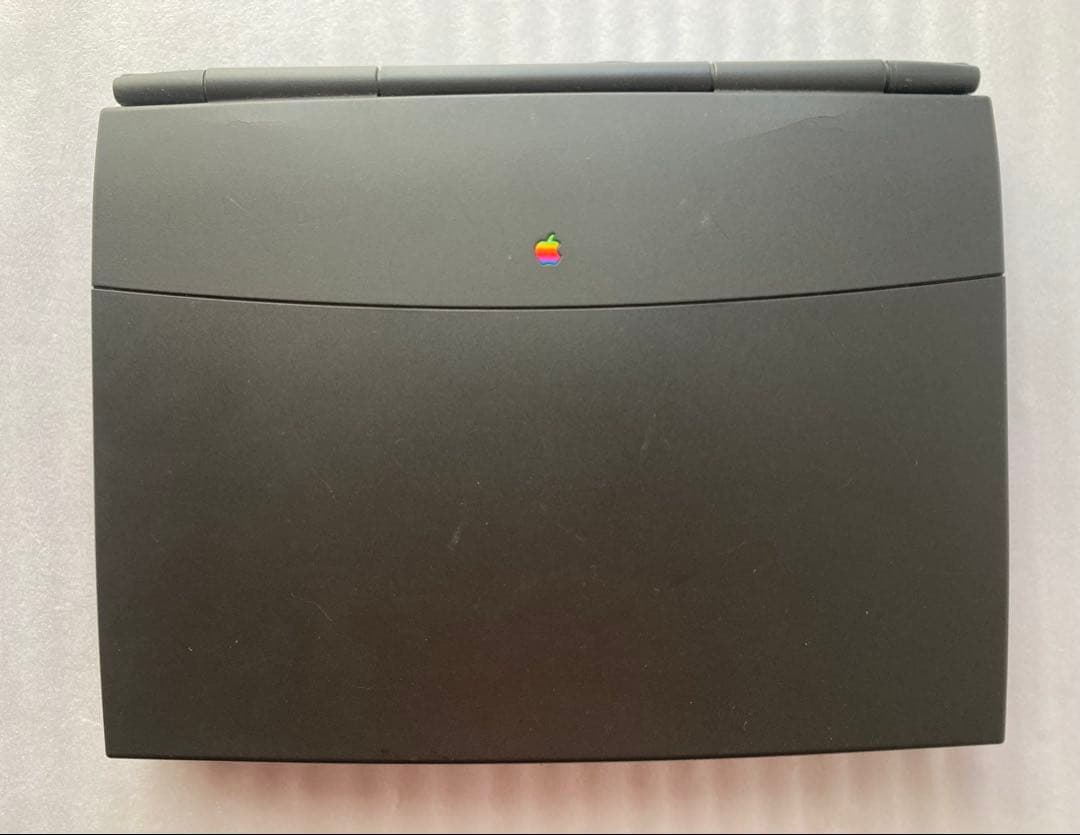 Apple PowerBook 1400 本体