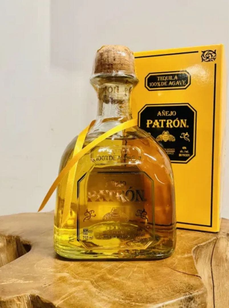 最終値下げ　PATRÓN アネホ テキーラ 750ml 40%