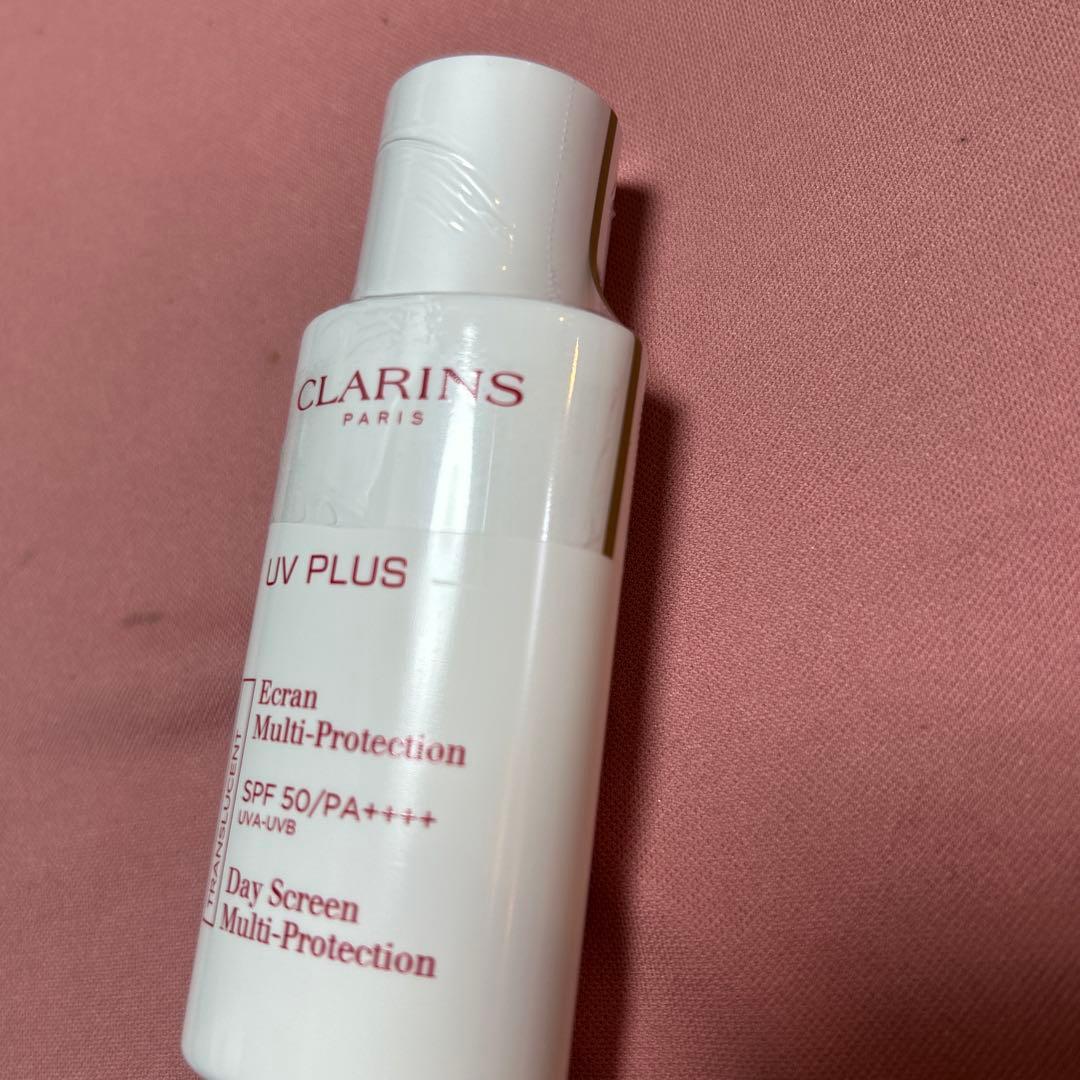 CLARINS UVプラスマルチデイスクリーンN トランスルーセント50ml