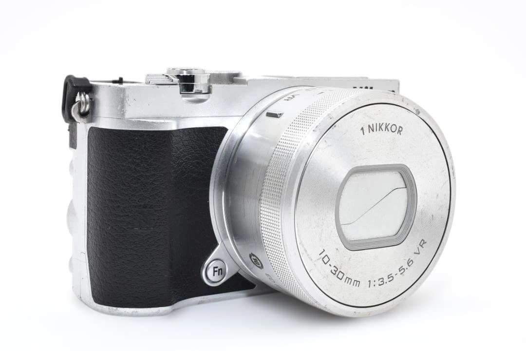 ニコン J5 1NIKKOR 10-30mm 3.5-5.6 VR ジャンク