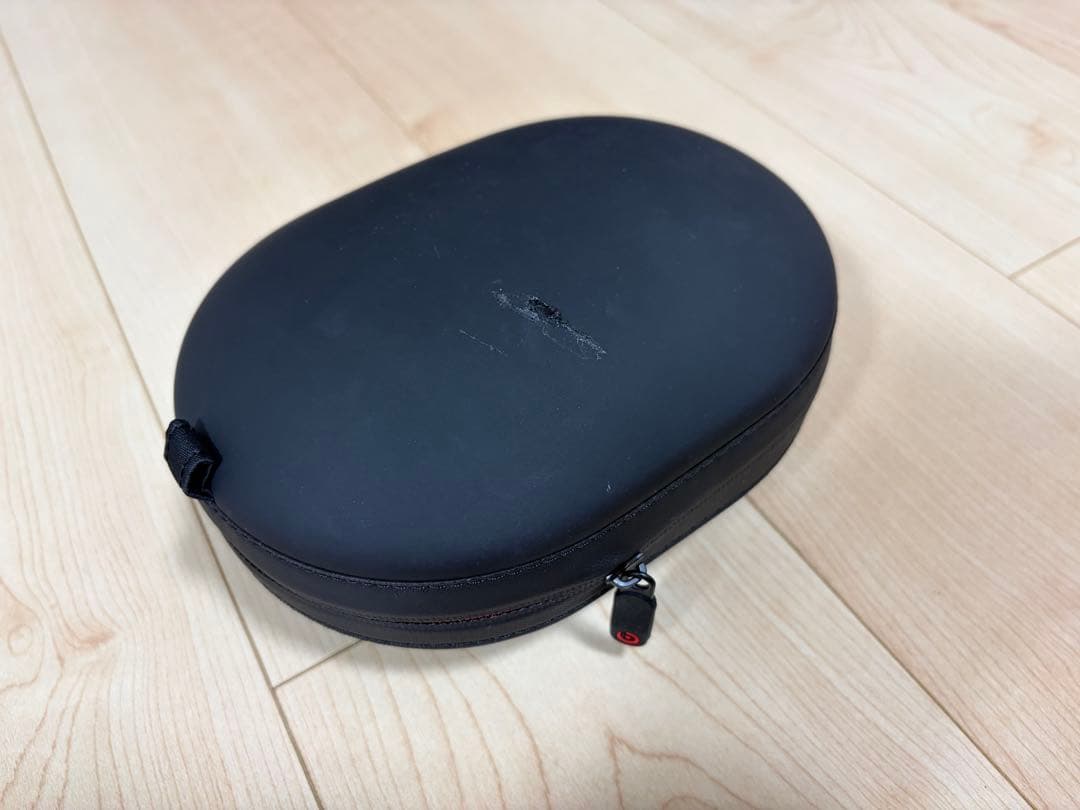Beats ワイヤレスヘッドフォン レッド