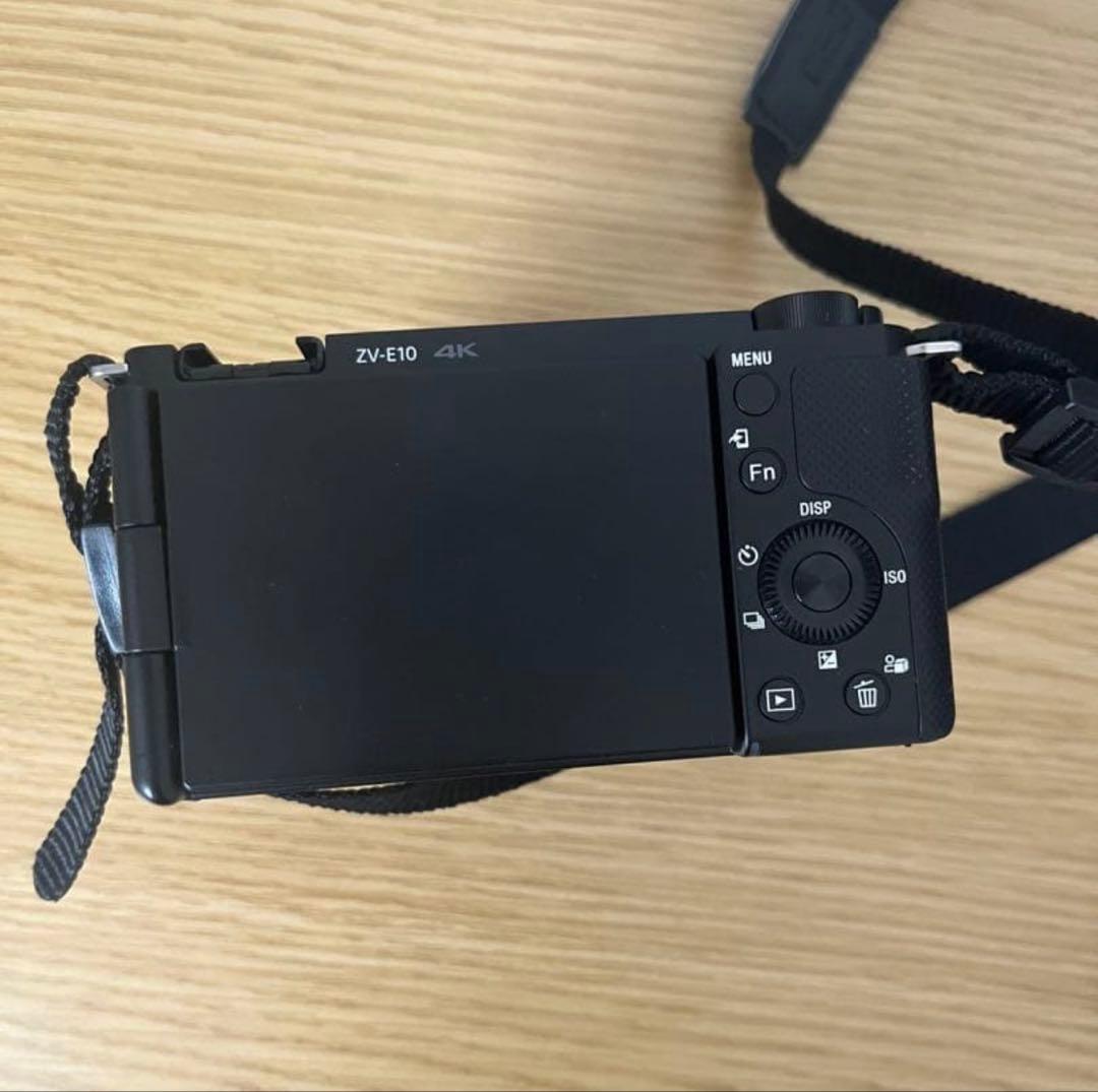 SONY ZV-E10ミラーレス一眼カメラ SDカード2枚付き