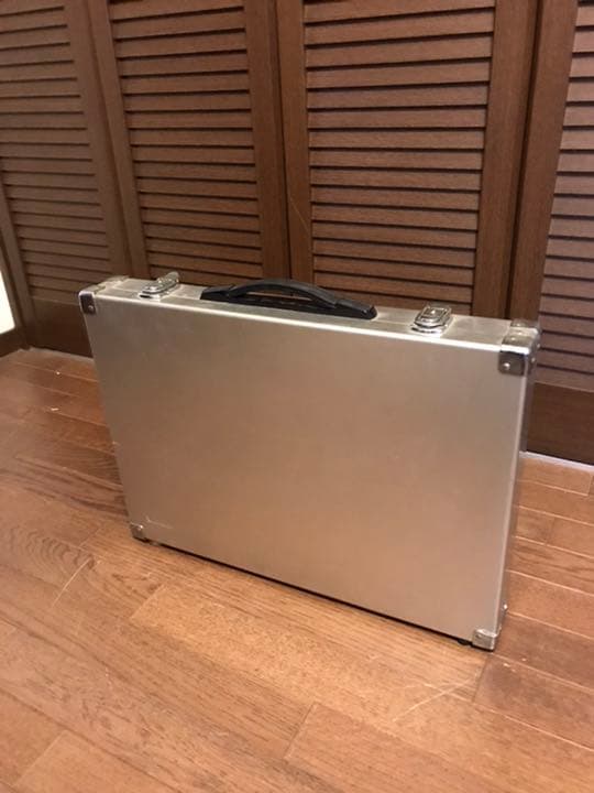 アクセサリー　アタッシュケース