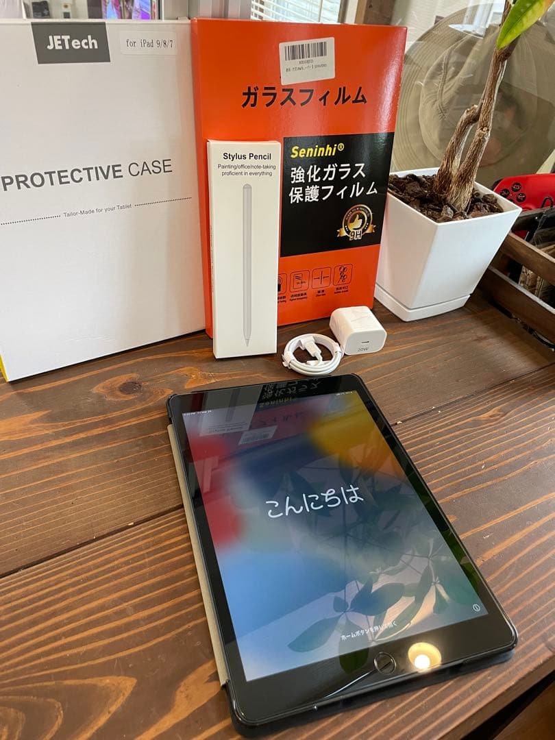 最終値下／iPad (第９世代) Wi-Fi + Cellular 64GB