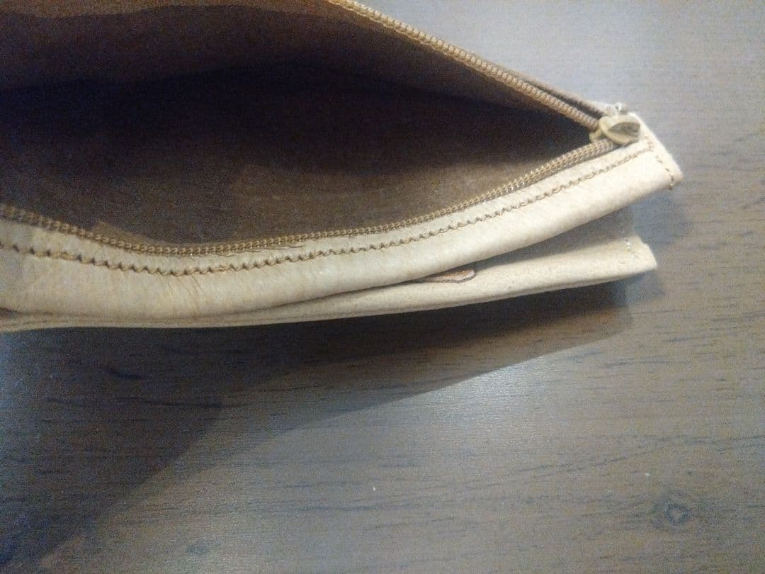 レザーコム Leather.Bread クレープカードケース クリームパンポーチ