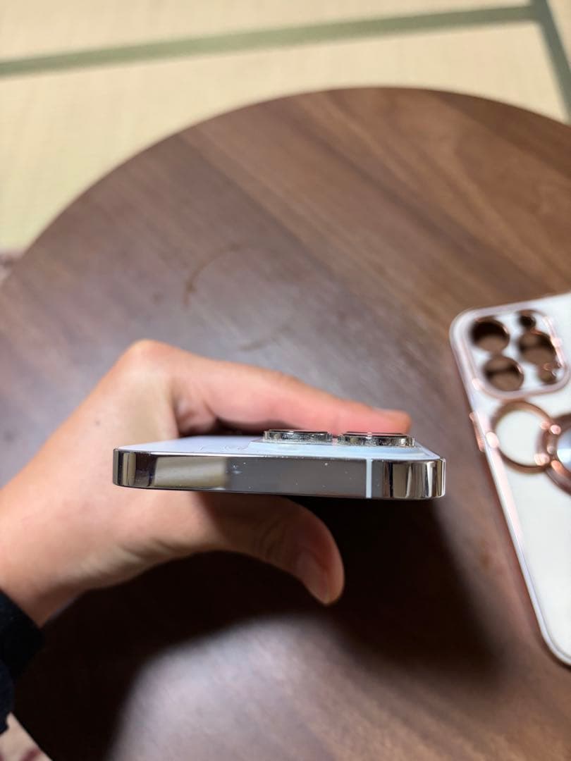 iPhone 14 Pro 256GB シルバー SIMフリー 背面ヒビあり