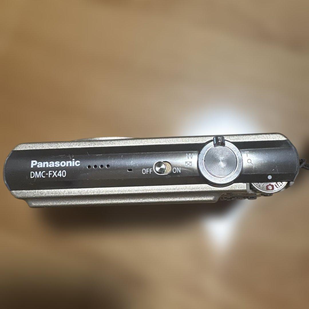 Panasonic LUMIX デジタルカメラDMC-FX40 12メガピクセル