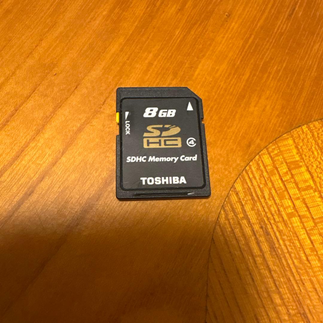 デジカメ　SDカード　EXILIM EX-ZR500