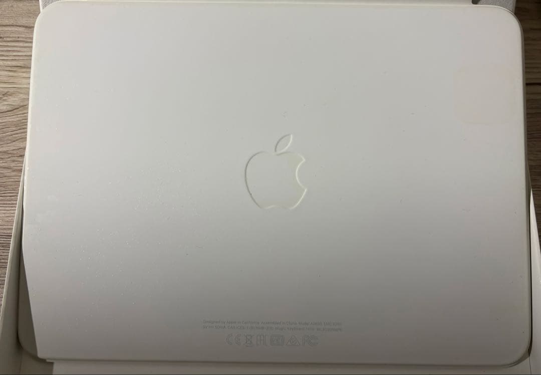 キーボード Apple iPad Magic Keyboard Folio US White