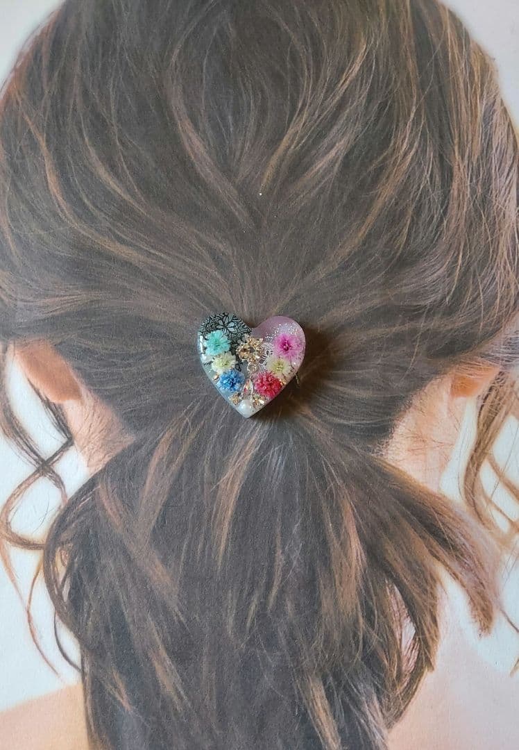 【1489】レジン　ハ―ト　ヘアゴム　ポニーフック　ブロ―チ　ハンドメイド