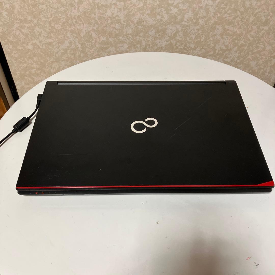 Fujitsu ノートPC LAPTOP 15.6インチ