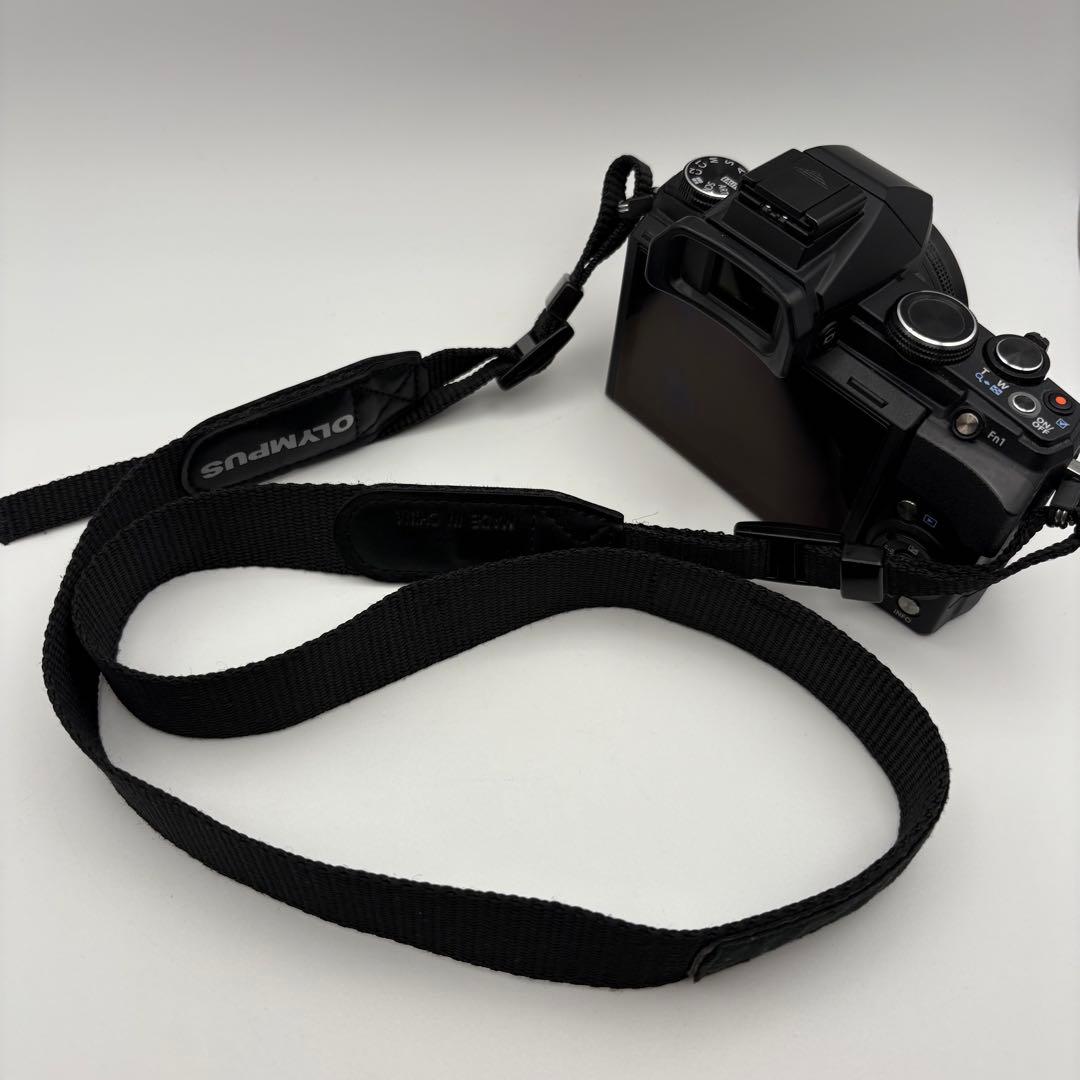 OLYMPUS STYLUS 1s コンパクトデジタルカメラ 美品