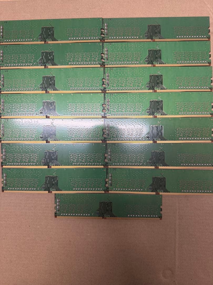 Kingston　デスクトップPC用メモリ　PC4 4GB 15枚セット