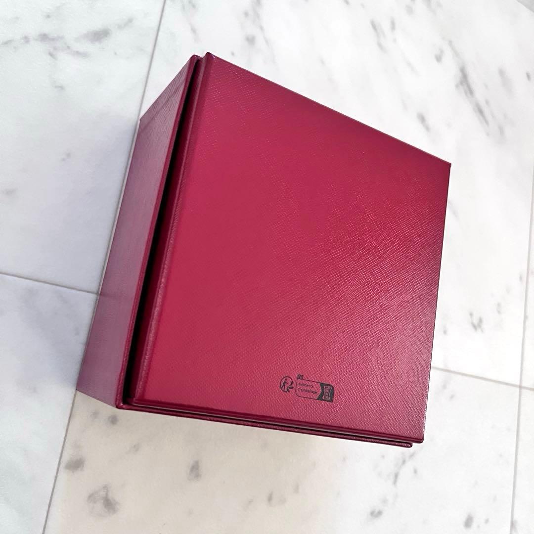 Cartier カルティエ 現行 ブレス バングル ケース 空箱 リボン