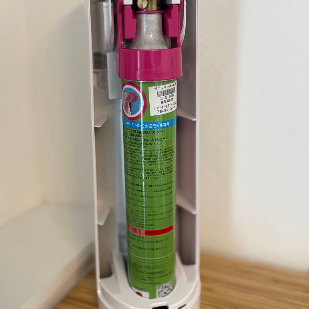 【美品】sodastream TERRA 炭酸水メーカー ホワイト