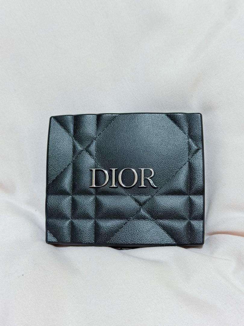 【箱付き】Dior ディオールショウサンククルール 857 ローズオーガンザ