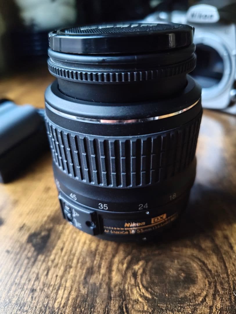 Nikon D50 ニコン シルバー 18-55 シャッター回数11680回！