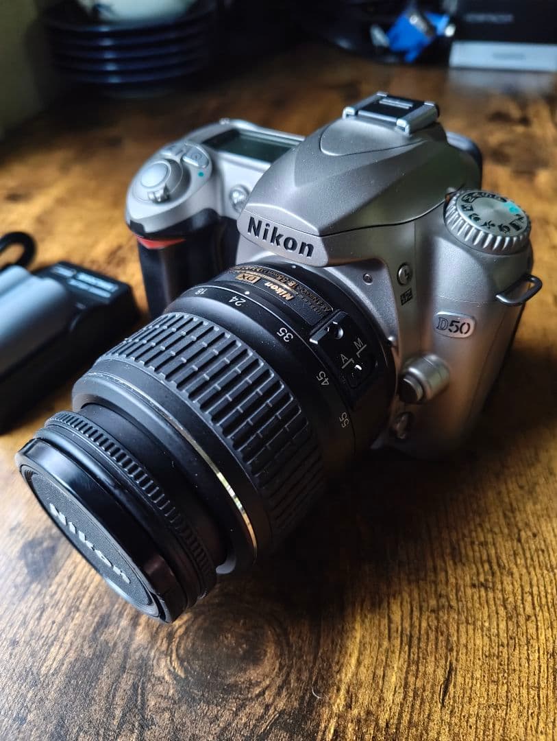 Nikon D50 ニコン シルバー 18-55 シャッター回数11680回！