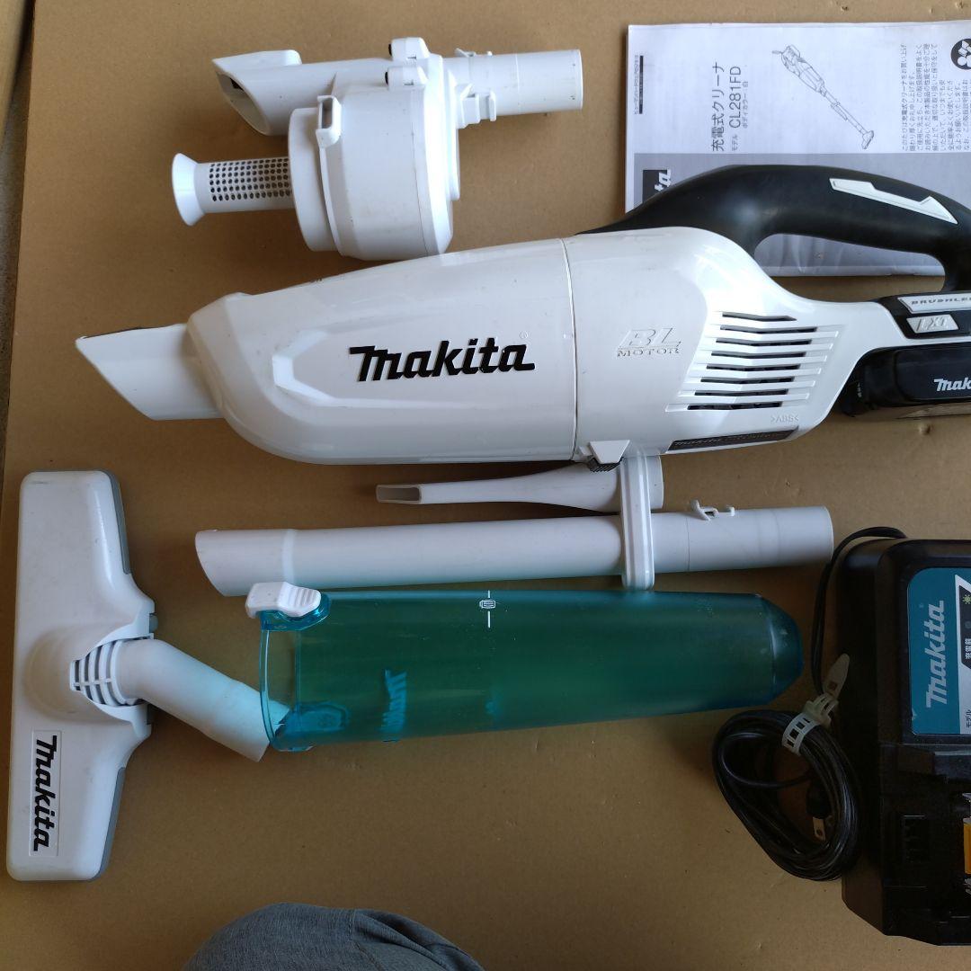 Makita CL28FD 充電式掃除機