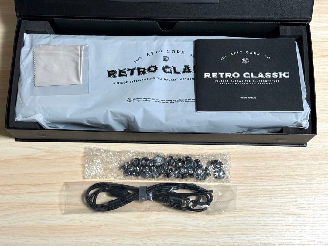 AZIO Retro Classic Elwood メカニカルキーボード