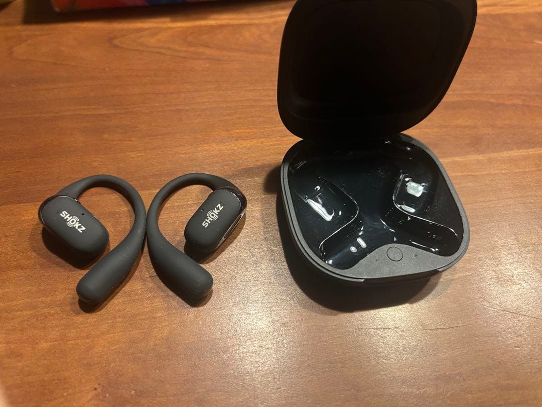 SHOKZ openfit2 ワイヤレスイヤホン ブラック 充電ケース付き