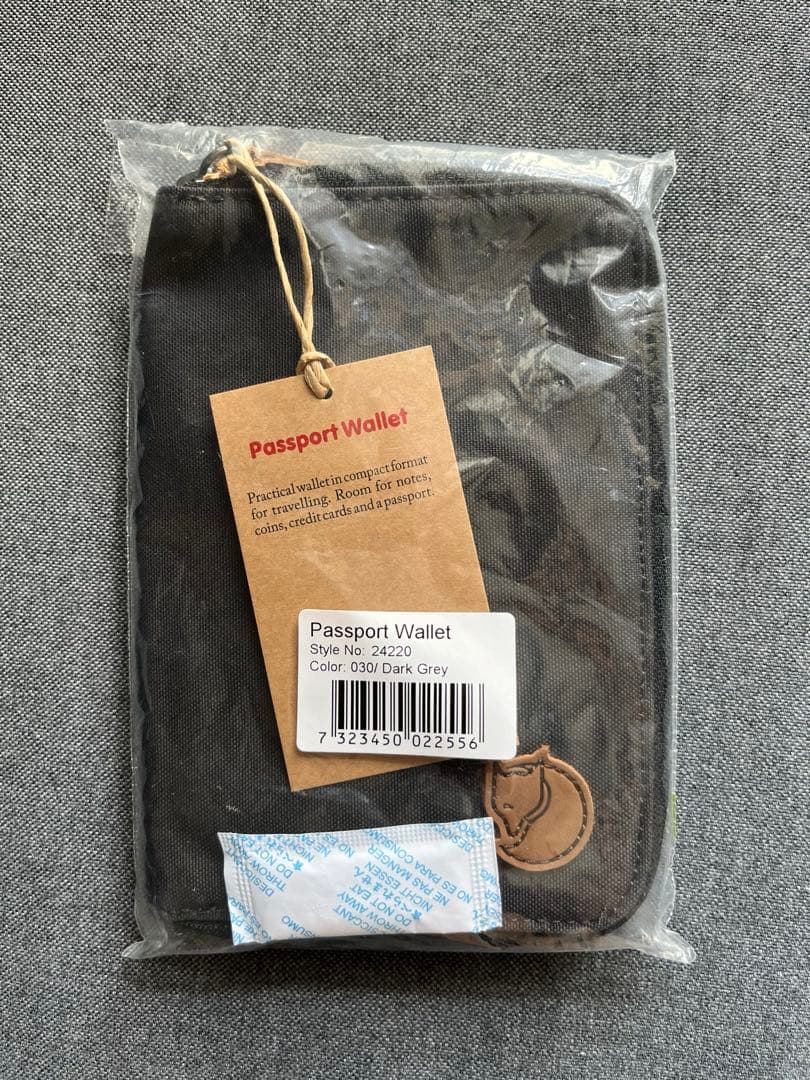 新品Fjallraven by 3nity passport wallet