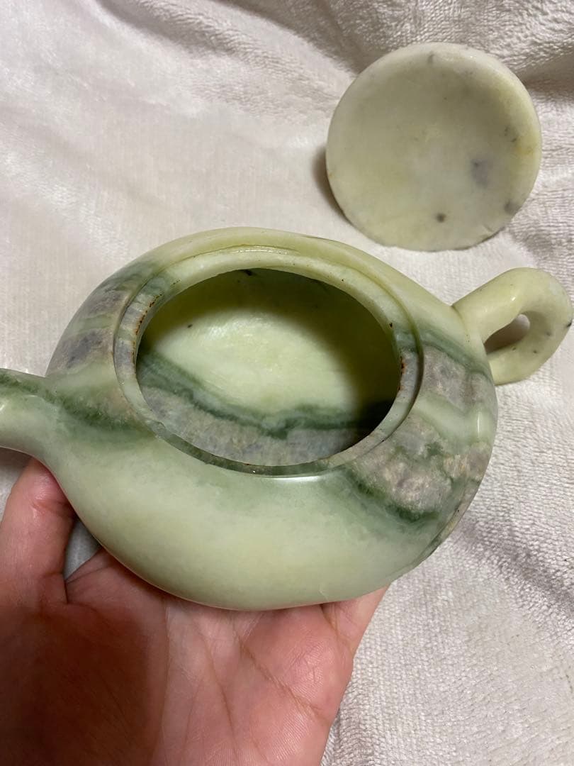 天然石　ジェイド　ティーポット　カービング　彫刻　桃　茶器