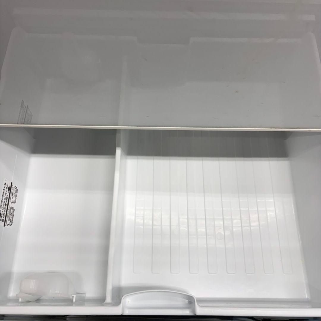 810 ガラストップ！！　1~４人暮らし用　大型冷蔵庫　自動製氷　3ドア