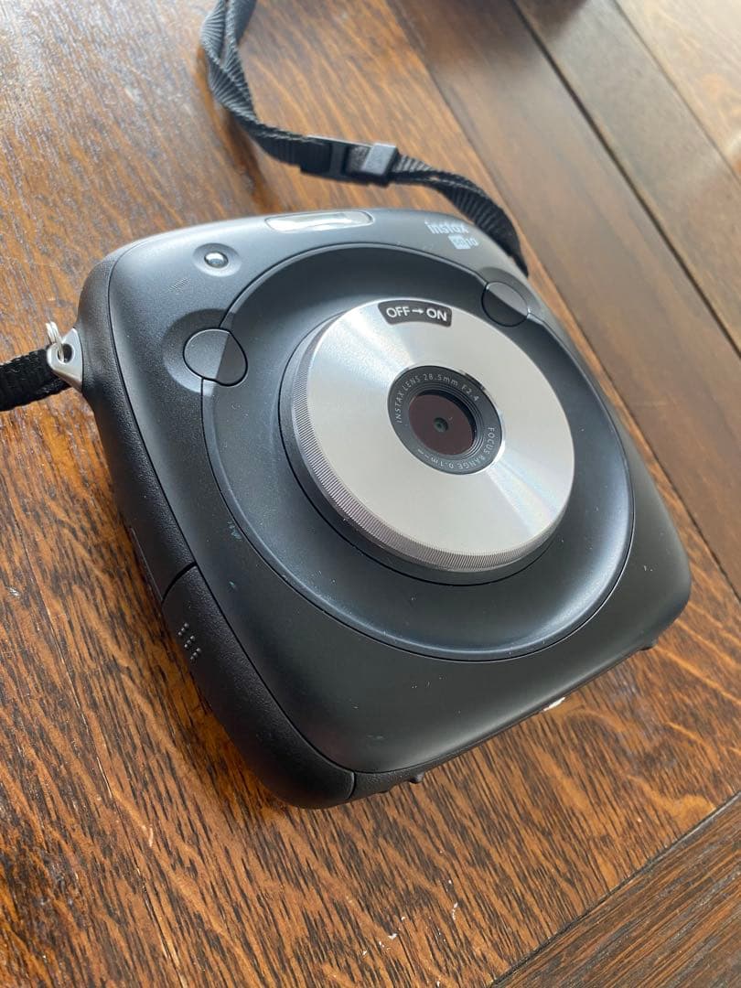 Fujifilm instax SQUARE SQ10 インスタックス　チェキ