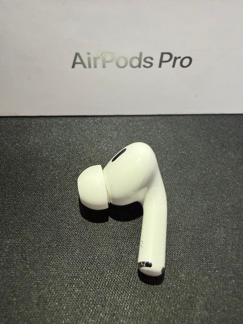 AirPods Pro 第2世代　右耳のみ　1