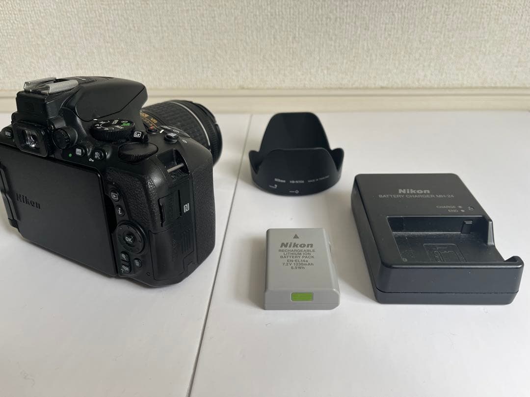 Nikon デジタル一眼レフカメラ D5600