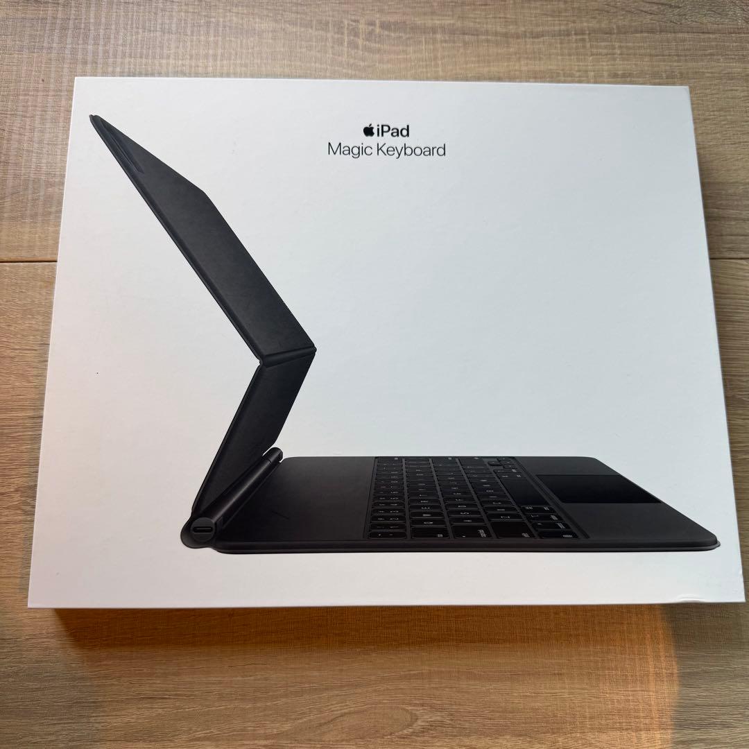 （マジックキーボード付）iPad Pro 12.9インチ第4世代MY2J2J/A