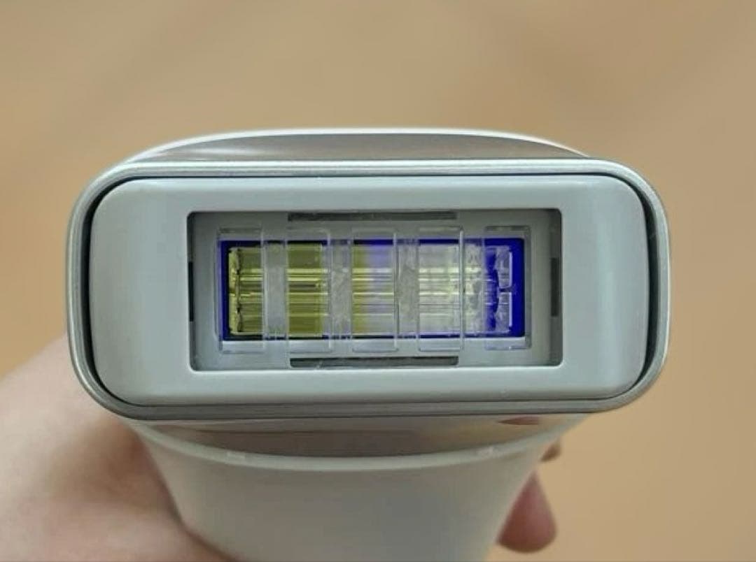 Panasonic 脱毛器 ES-WH81 光エステ