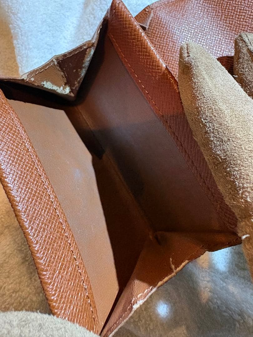 LOUIS VUITTON モノグラム　小銭入れ