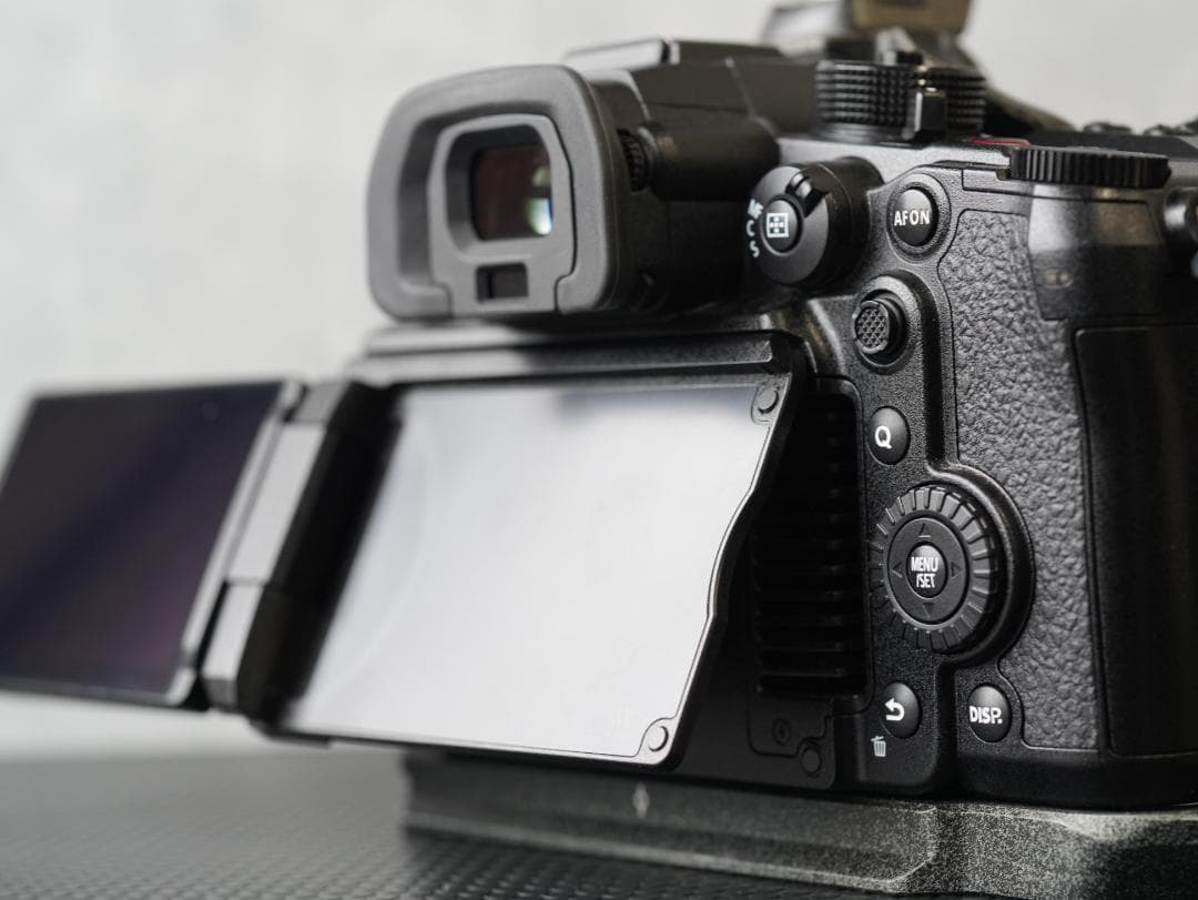 【即戦力フルセット】LUMIX GH6 本体＋LEICA12-60mm他機材一式