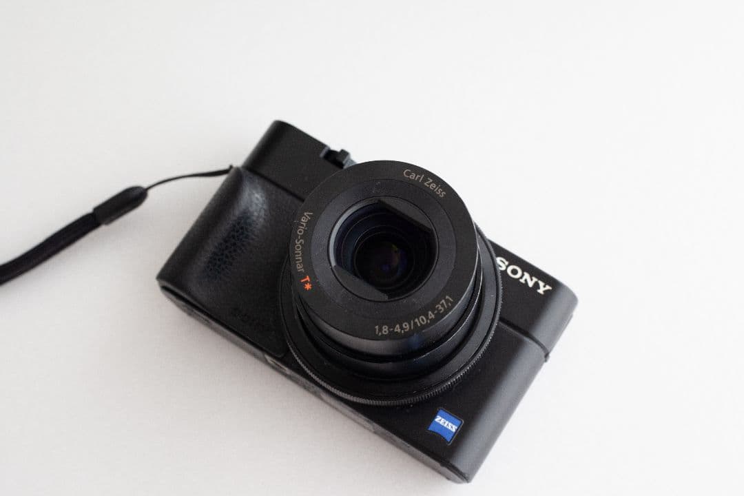 SONY DSC-RX100 初代　コンパクトデジタルカメラ
