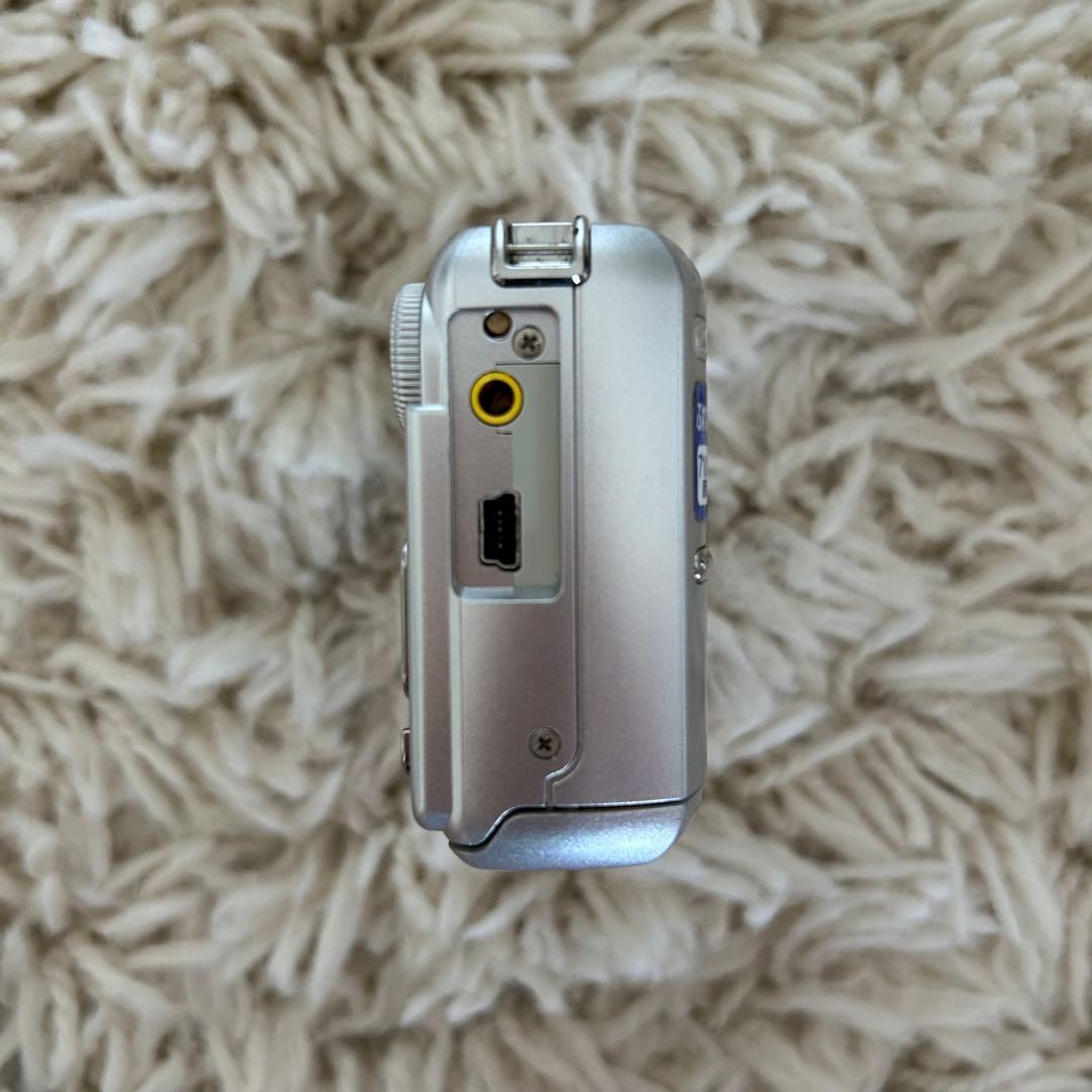 【✨美品✨】OLYMPUS オリンパス FE-210 平成レトロ コンデジ