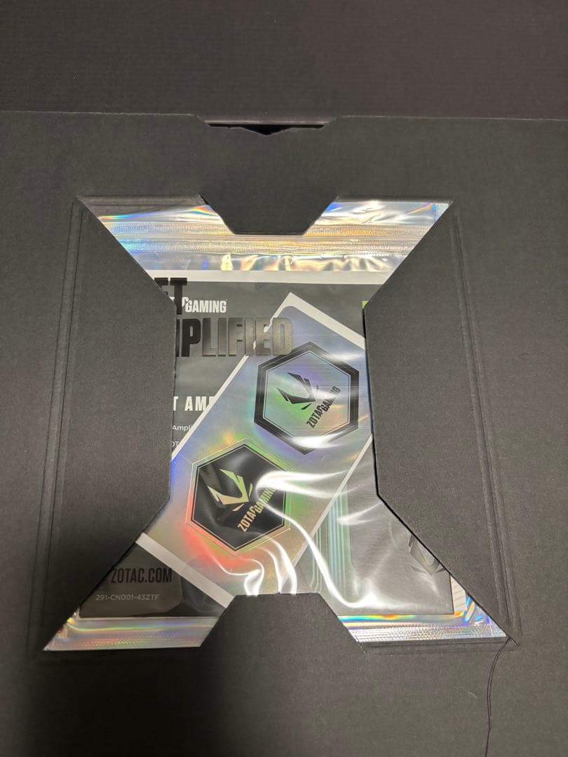 ZOTAC RTX 3070 Ti HoloBlack 8GB 動作確認済み