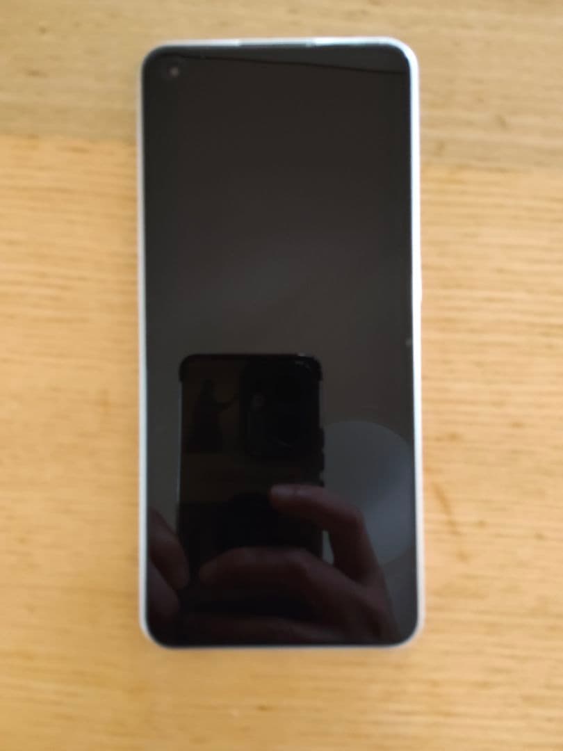 綺麗美品 OPPO Reno 9A ムーンホワイト SIMフリー CPH2523