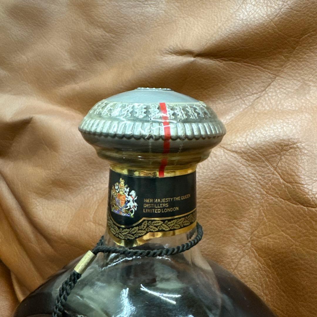 ジョニーウォーカー johnie walkerプレミア 750ml
