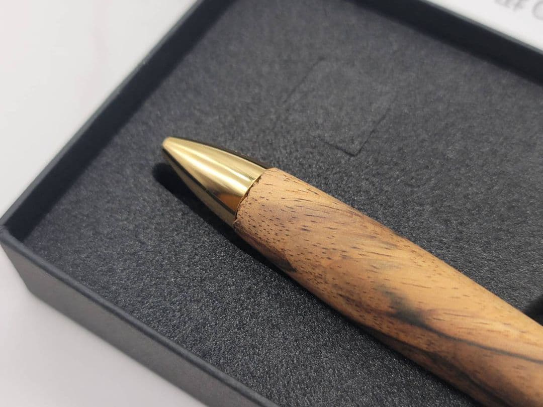 新品　こぶた工房　黒柿　極上　金金具　ボールペン