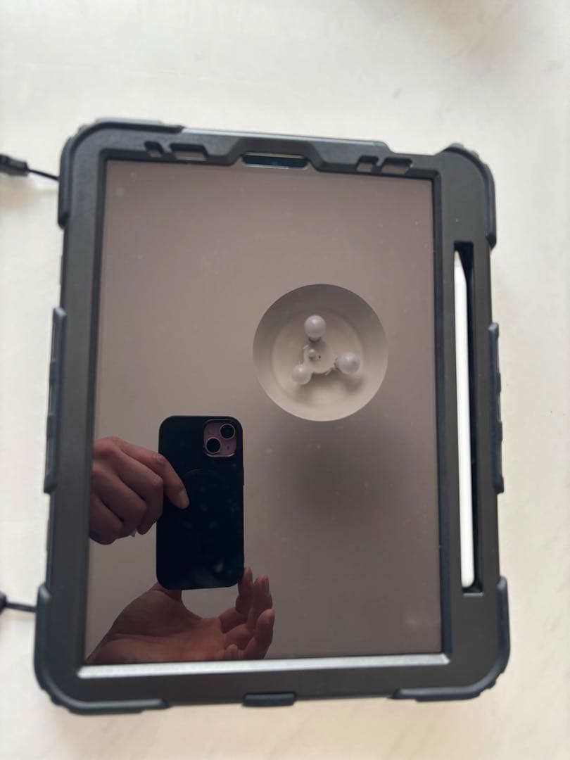 Apple iPad Air (第5世代) 64GB Wi-Fi スペースグレー