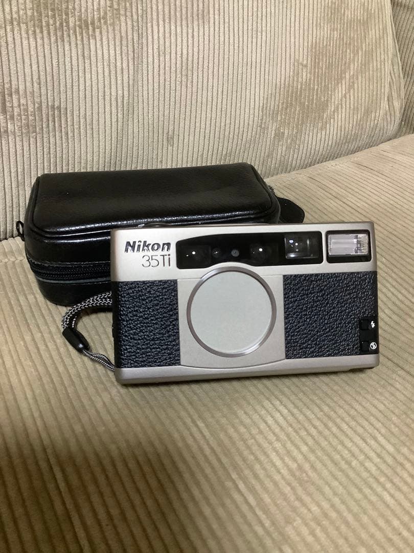 Nikon 35ti フィルムカメラ　35mmf2.8